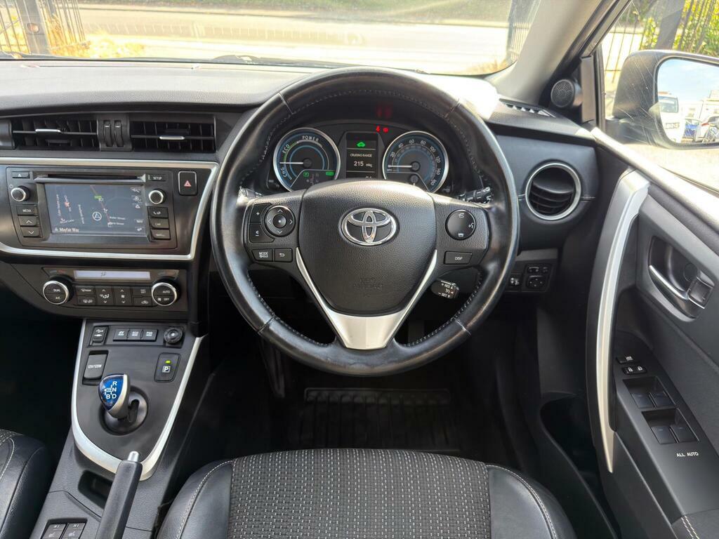 Toyota Auris Hatchback 1.8 Vvt-h Excel Cvt Euro 5 Ss 20 Brown #26