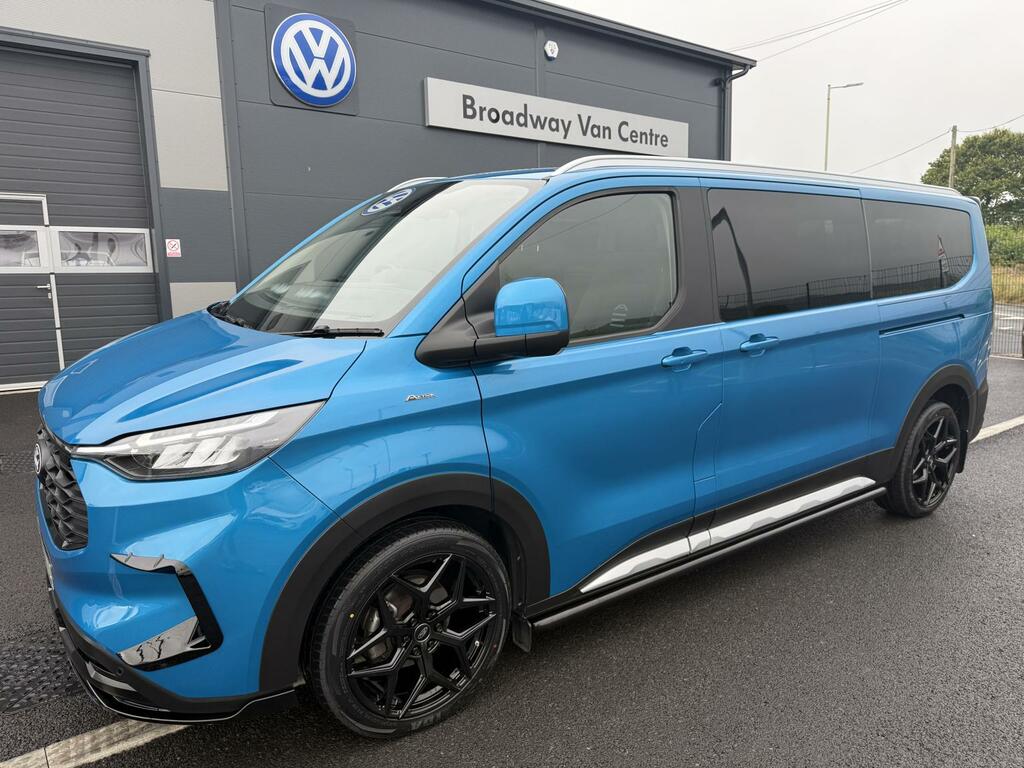 Ford Tourneo Custom 2.0 320 Ecoblue Active 170 8 Speed Minibus Double Blue