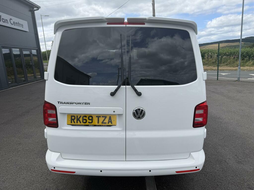 Volkswagen Transporter Shuttle Minibus 2.0 Tdi Bluemotion Tech S Fwd Swb Euro 6 Black #8