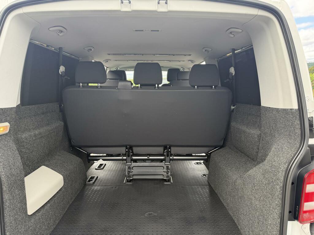 Volkswagen Transporter Shuttle Minibus 2.0 Tdi Bluemotion Tech S Fwd Swb Euro 6 Black #15