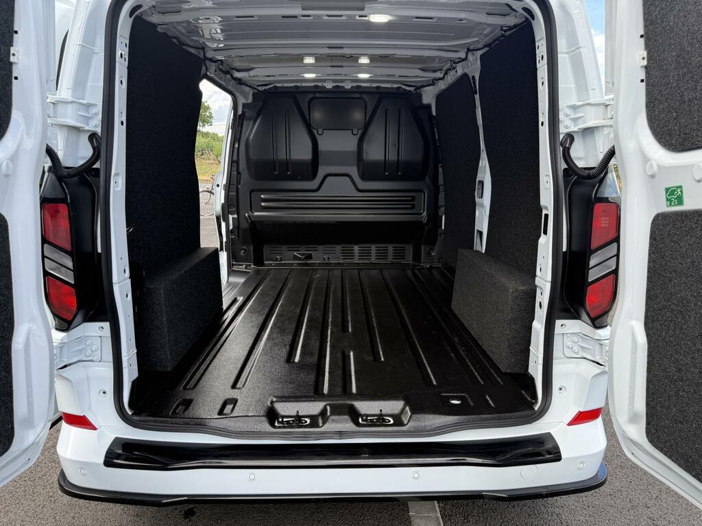 Ford Transit Custom 2.0 280 136 6 Speed Ecoblue Limited Panel Van White #3