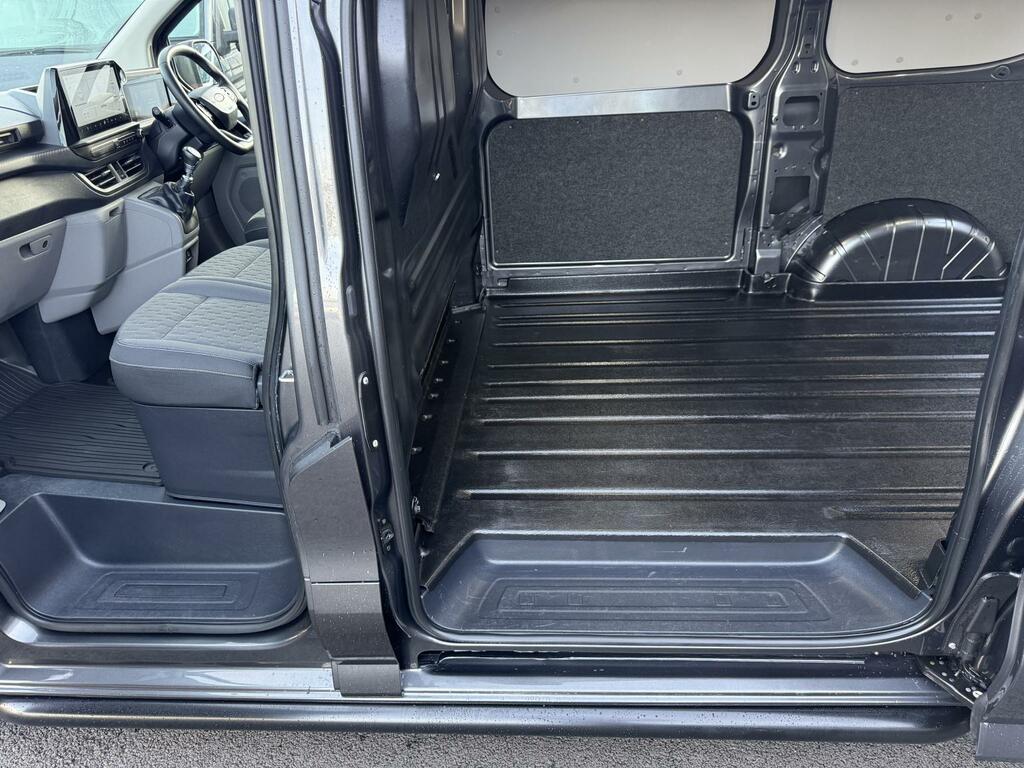 Ford Transit Custom 2.0 280 136 6 Speed Ecoblue Limited Panel Van WO24FLB Grey #3
