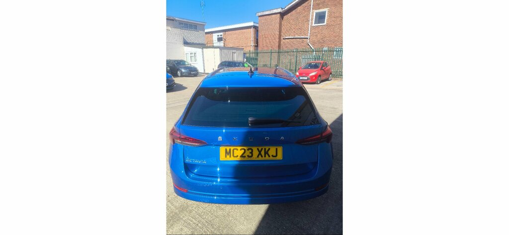 Skoda Octavia 2.0 Tdi Se L Dsg Blue #4