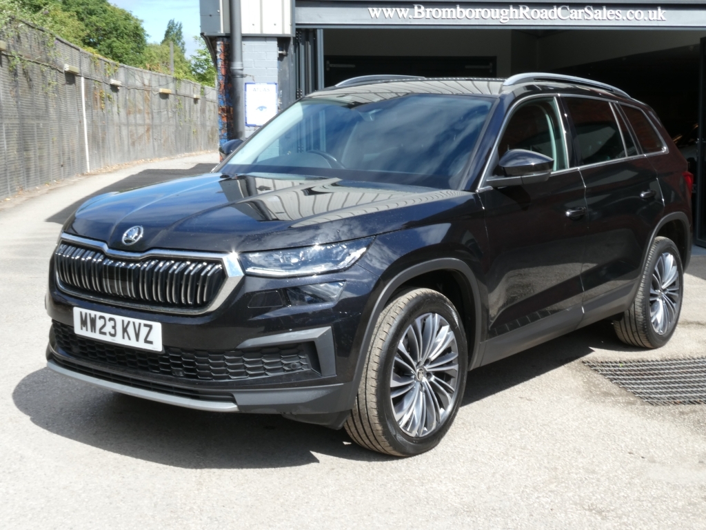 Skoda Kodiaq 1.5 Se L Executive Tsi Dsg MW23KVZ Black