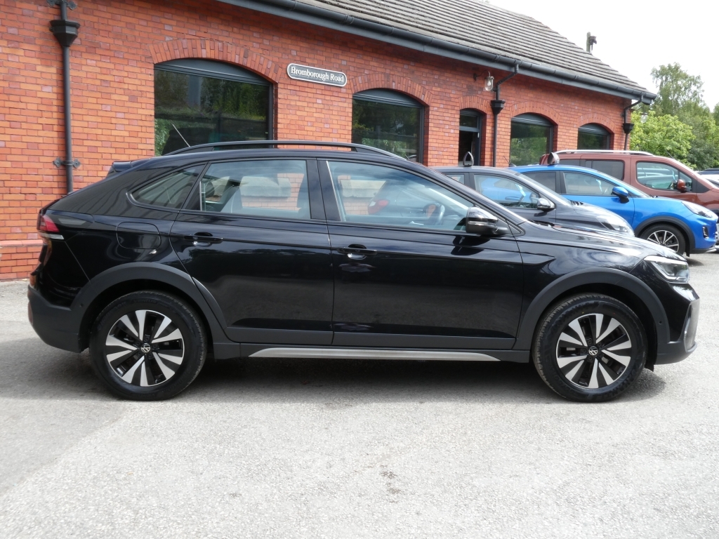 Volkswagen Taigo 1.0 Life Tsi Dsg EX24VCC Black #5
