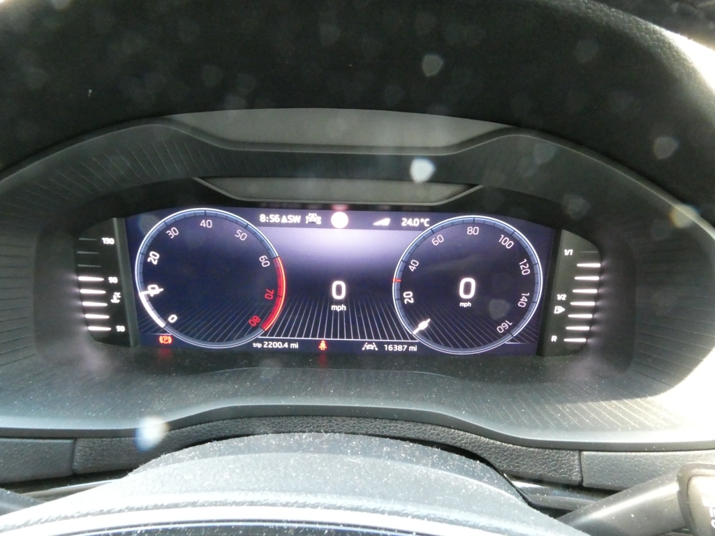 Skoda Karoq Koda Karoq Sportline Grey #65