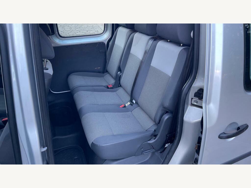 Volkswagen Caddy Maxi Maxi 1.6 C20 Tdi Kombi 102 Bhp Grey #39