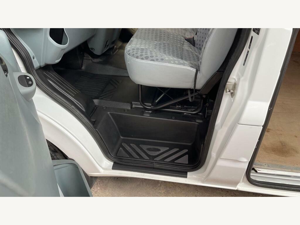Ford Transit Custom 280 Tdci 85 Swb Low Roof Fwd 18855 White #28
