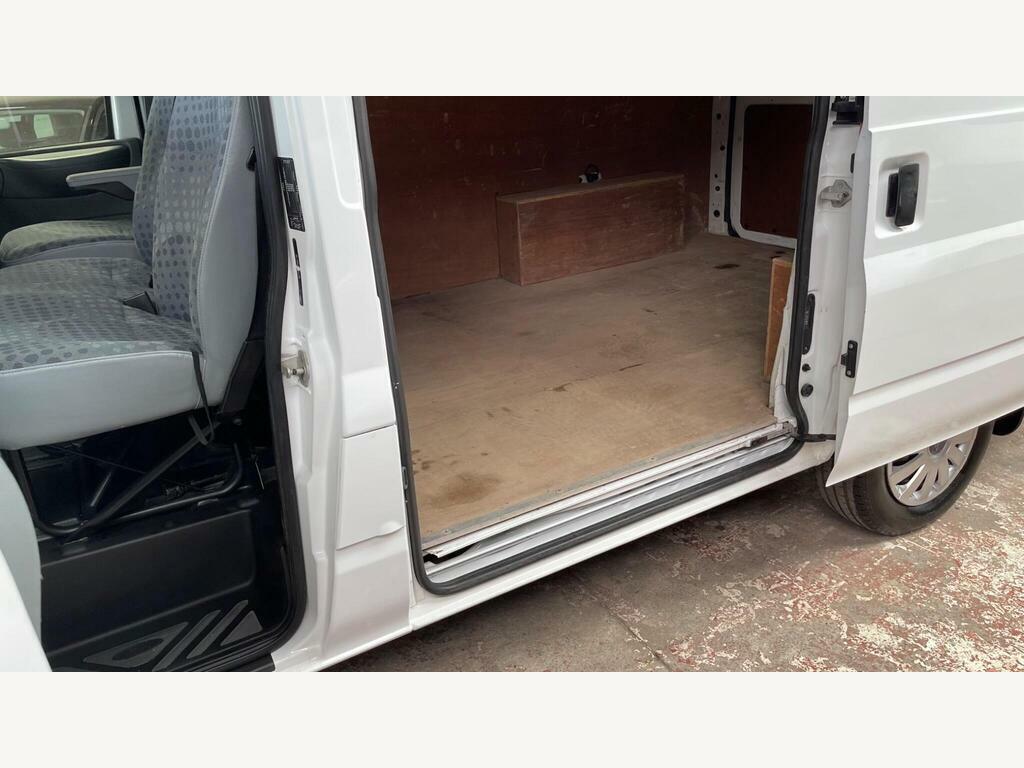 Ford Transit Custom 280 Tdci 85 Swb Low Roof Fwd 18855 White #26
