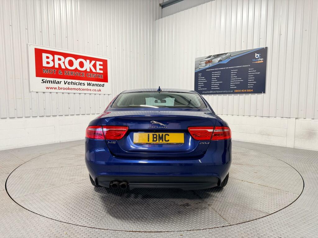 Jaguar XE 2.0D Prestige Euro 6 Ss Blue #6