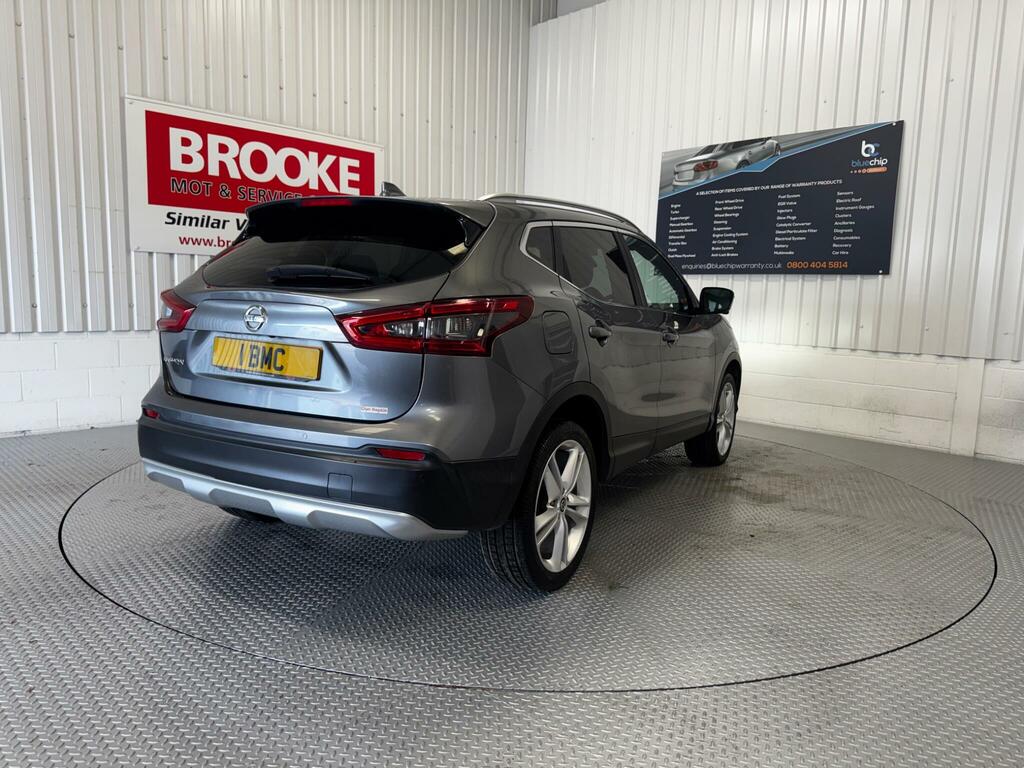 Nissan Qashqai 1.3 Dig-t N-motion Euro 6 Ss Grey #3