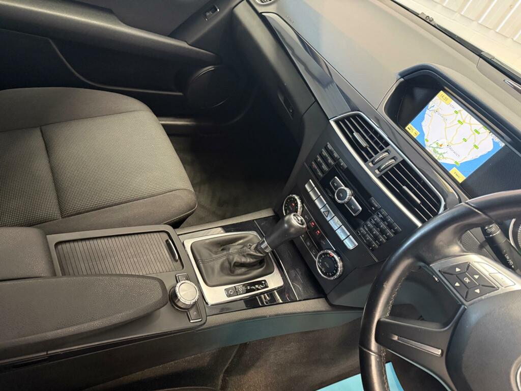 Mercedes-Benz C Class C220 Cdi Blueefficiency Sport 4-Door Black #24