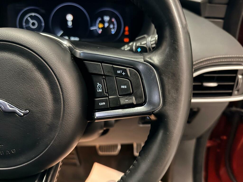 Jaguar F-Pace Suv 2.0 D180 R-sport Awd Euro 6 Ss 20 Black #19