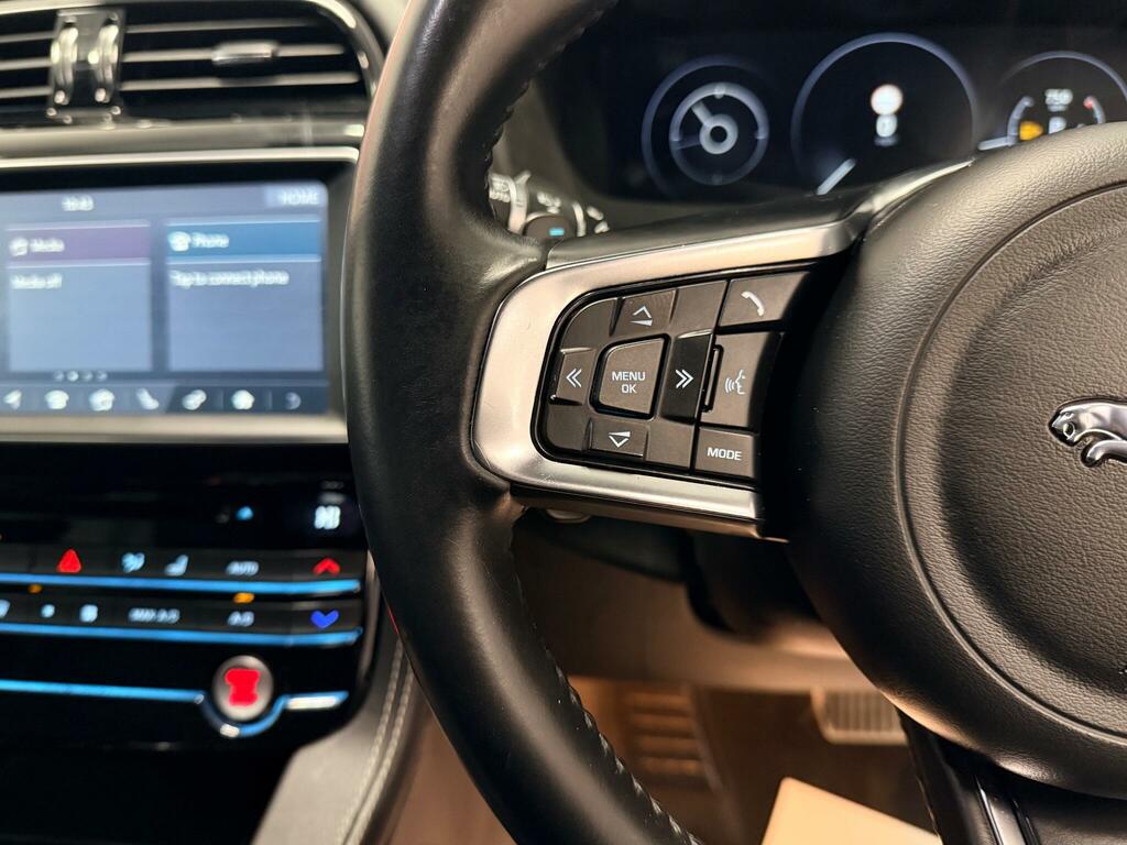 Jaguar F-Pace Suv 2.0 D180 R-sport Awd Euro 6 Ss 20 Black #20