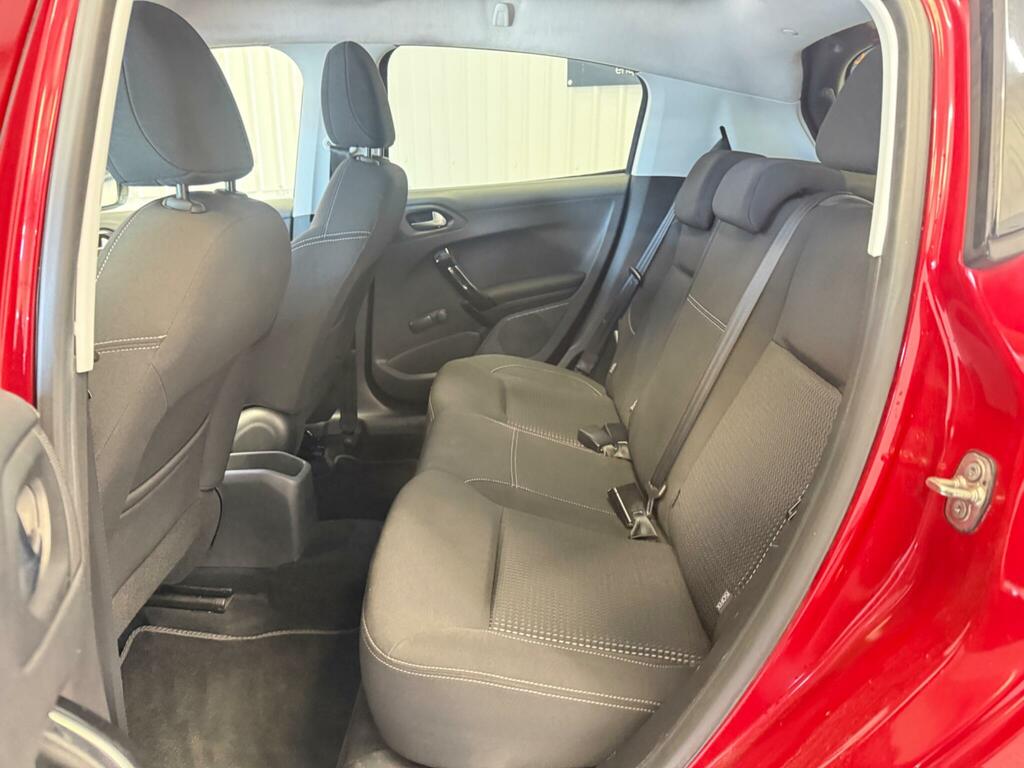 Peugeot 208 1.6 Bluehdi Gt Line Hatchback Eu Blue #12