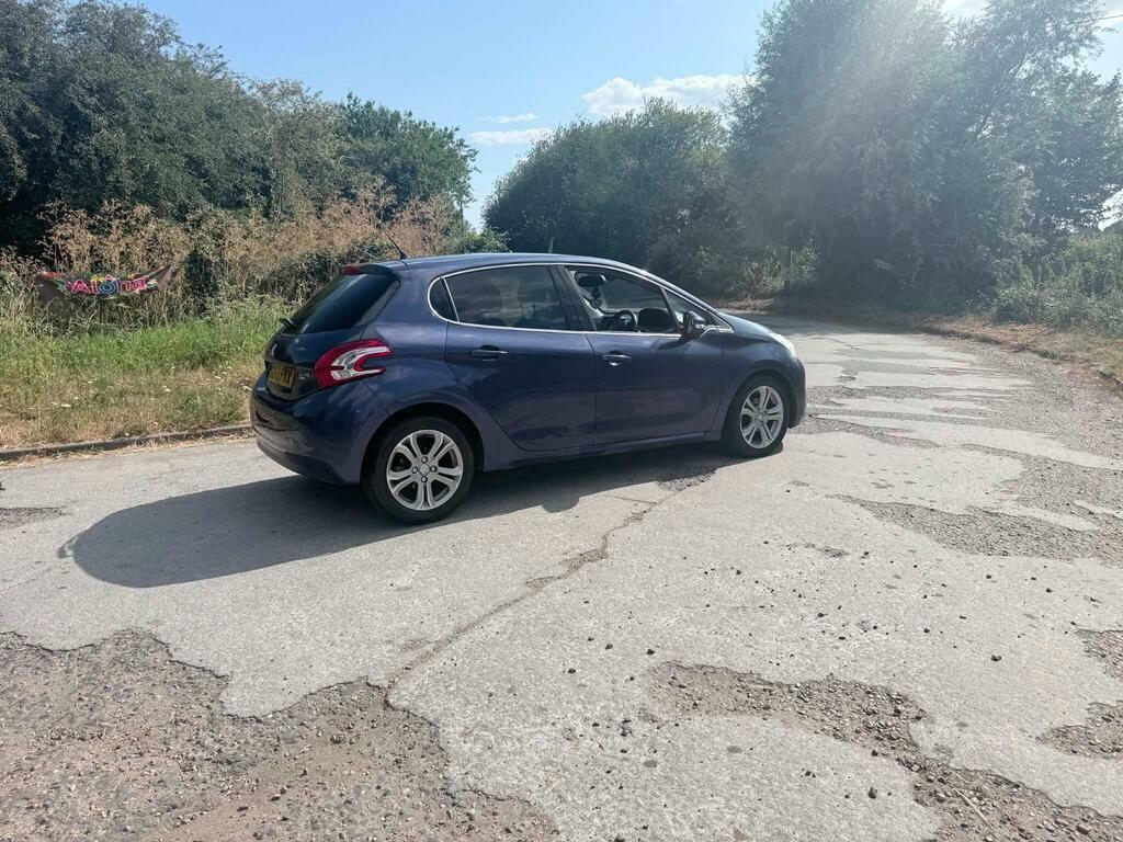 Peugeot 208 1.6 E-hdi Allure Euro 5 S S Blue #6