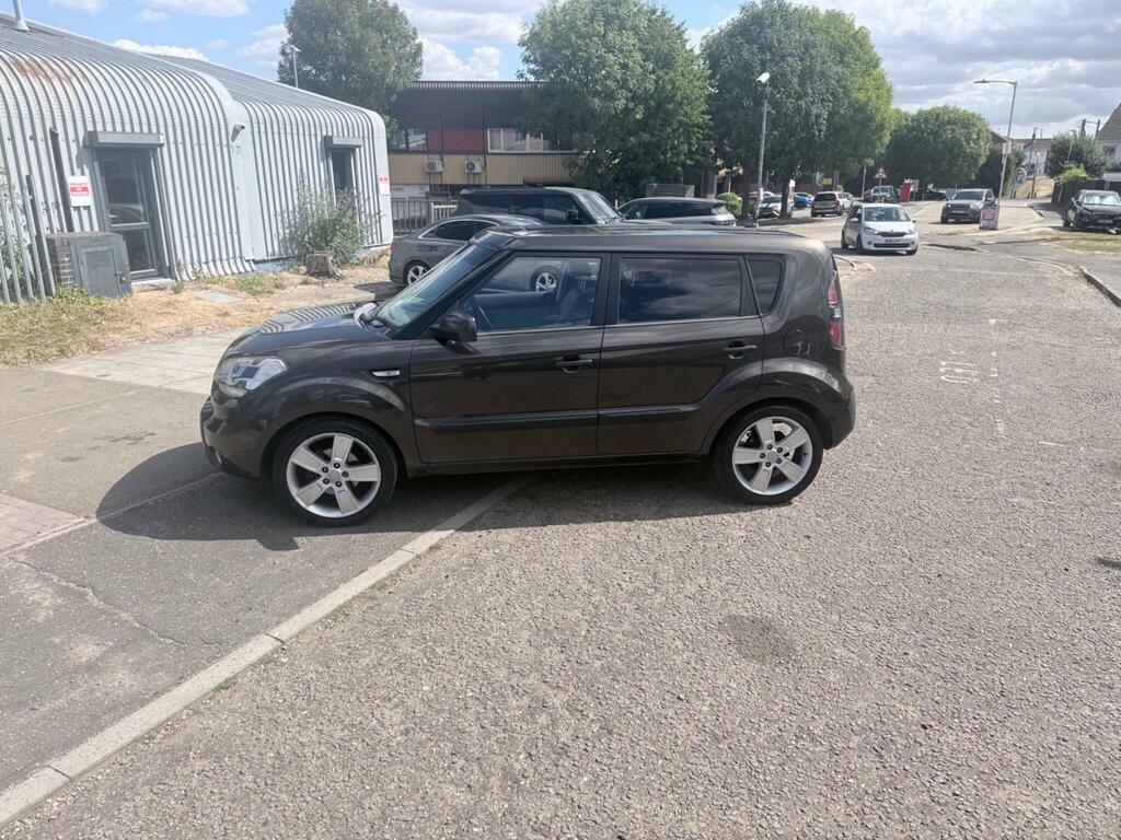 Kia Soul 1.6 Crdi Shaker Euro 4 Brown #6