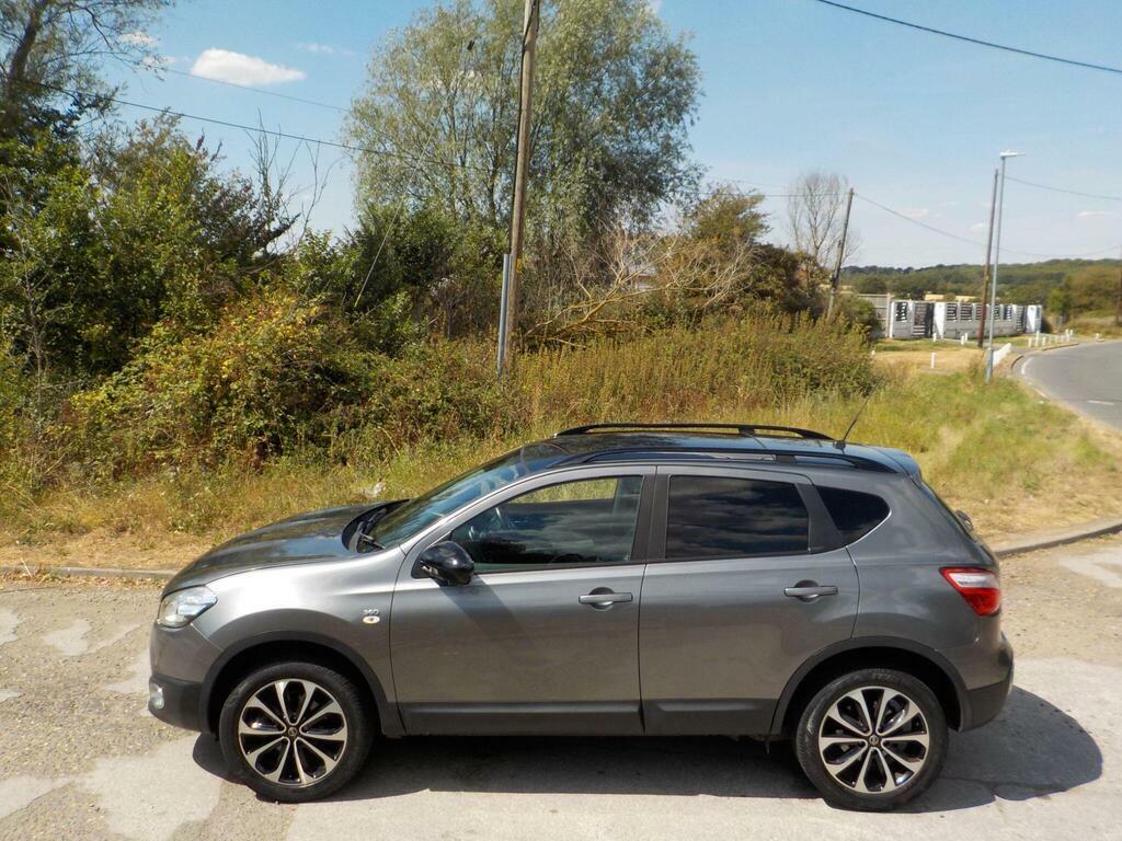 Nissan Qashqai Dci 360 Is 5-Door Grey #2
