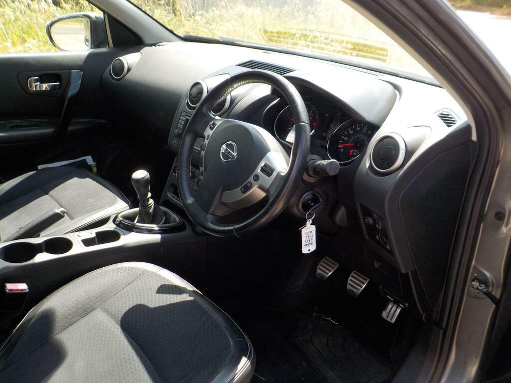 Nissan Qashqai Dci 360 Is 5-Door Grey #12