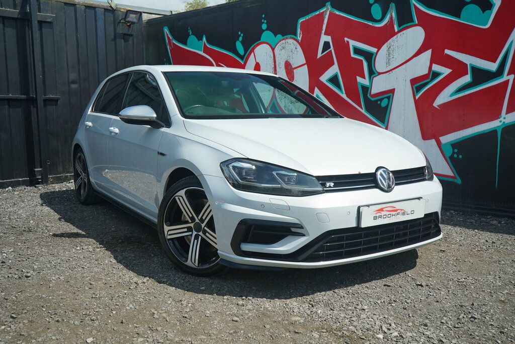 Volkswagen Golf 2.0 Tsi Bluemotion Tech R Hatchback Dsg Silver #2