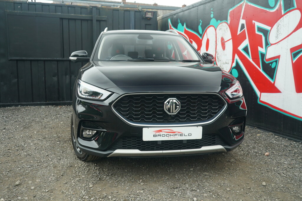 MG ZS 1.5 Vti-tech Exclusive Suv Euro Black #4