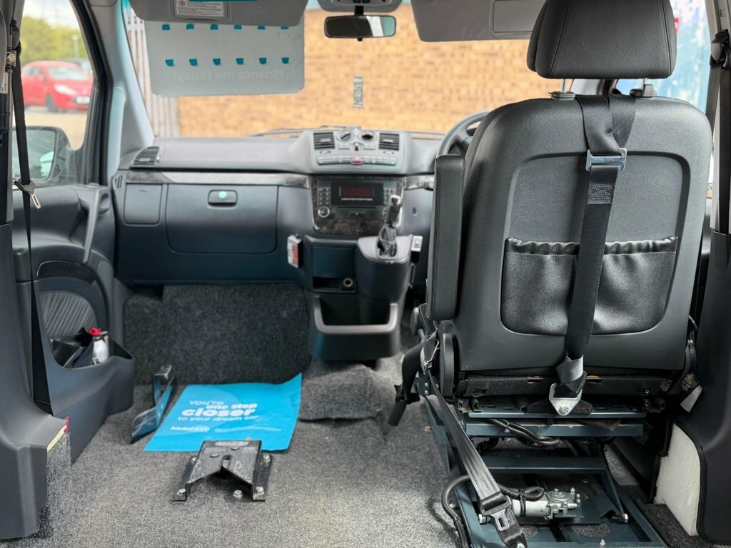 Mercedes-Benz Viano 3L Ambiente Black #2