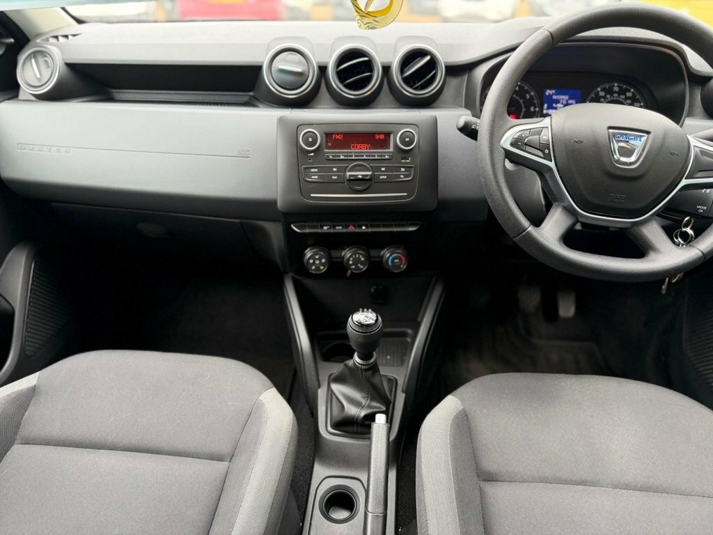 Dacia Duster 1.6L Essential Grey #2