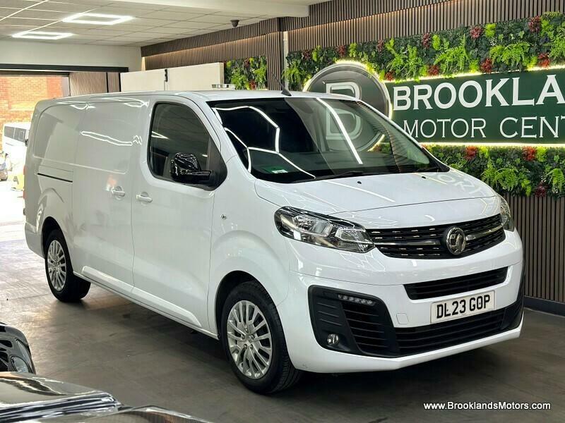 Vauxhall Vivaro L2h1 F2900 Pro Ss Sat Nav Stunning Example White