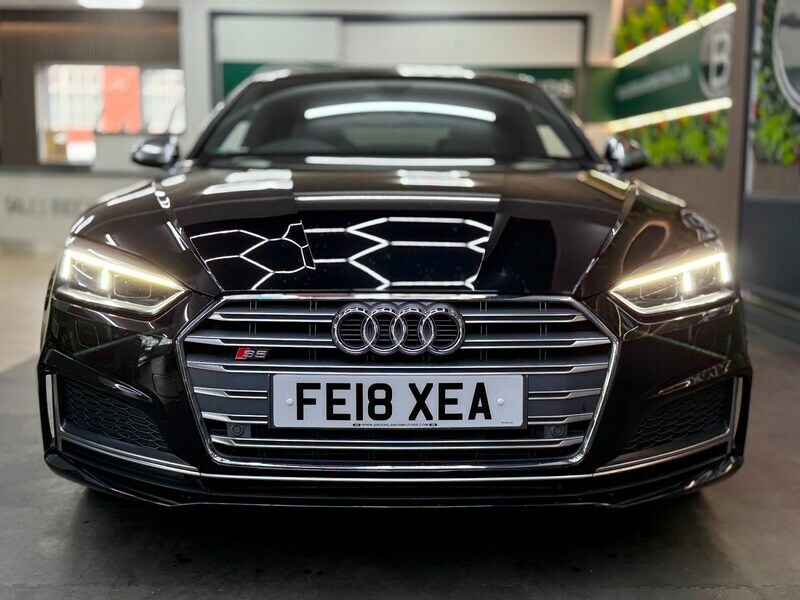 Audi A5 S5 Quattro Tiptronic Black #4