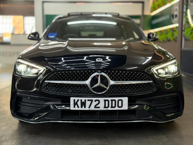 Mercedes-Benz C Class C300 Amg Line Premium Plus 9G-tronic Black #3