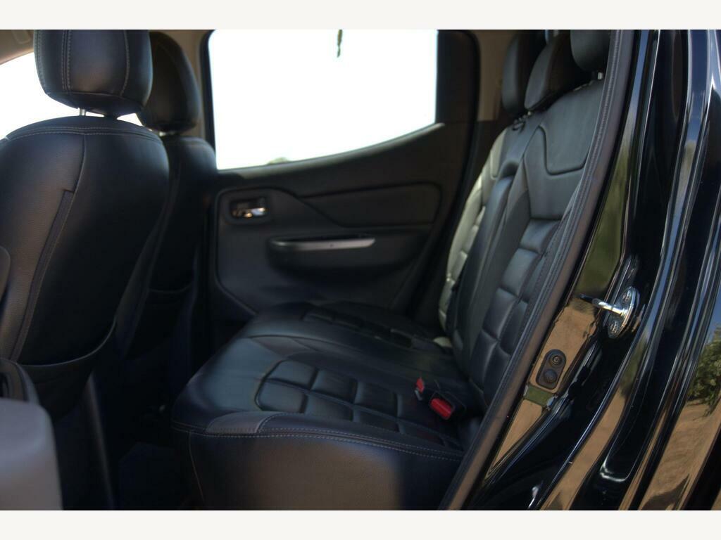 Mitsubishi L200 2.4 Di-d Dc Barbarian Svp II 4Wd Euro 6 Black #24