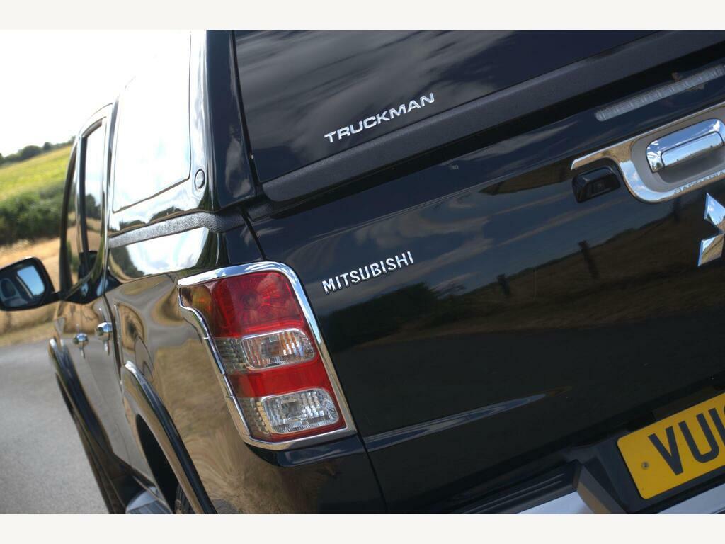Mitsubishi L200 2.4 Di-d Dc Barbarian Svp II 4Wd Euro 6 Black #28