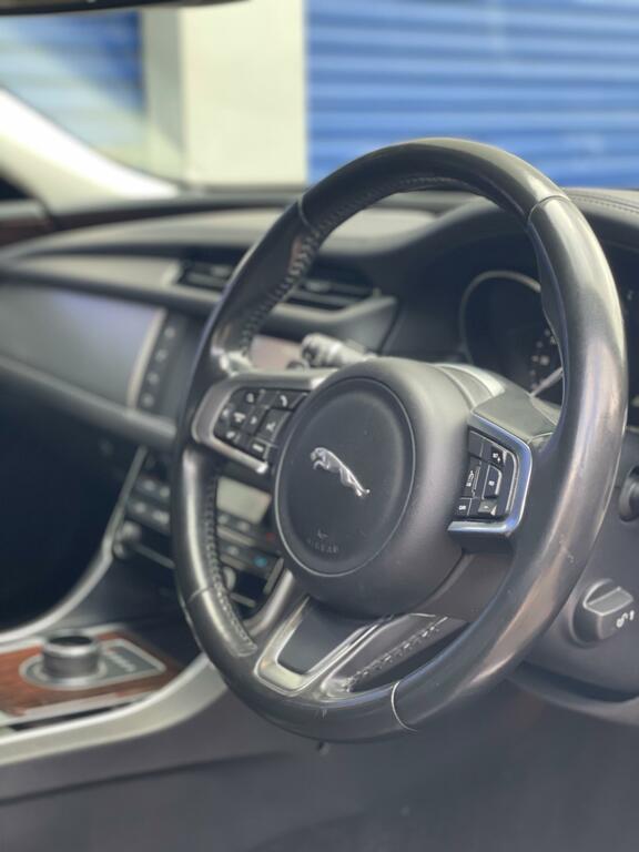 Jaguar XF 2.0D 180 R-sport Blue #10