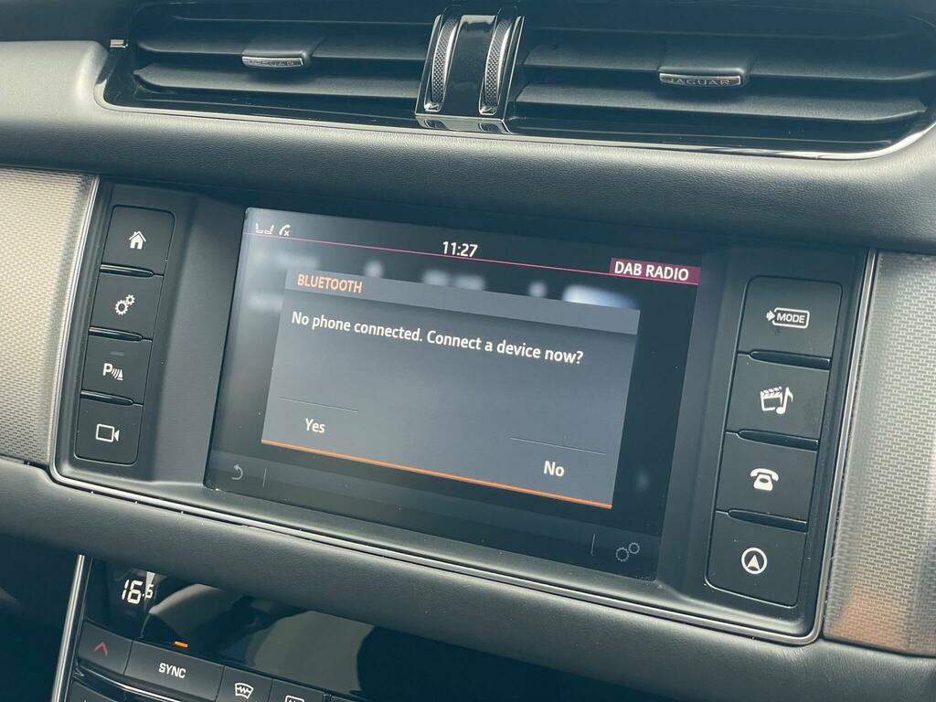 Jaguar XF 2.0D 180 R-sport Blue #32