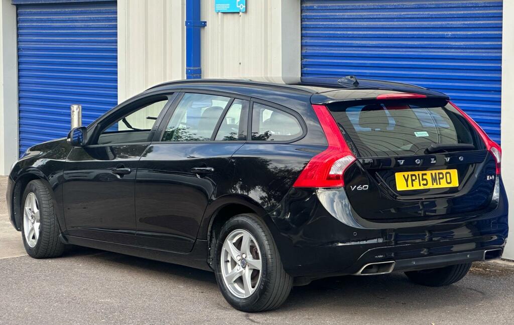 Volvo V60 Business Edition Black #3