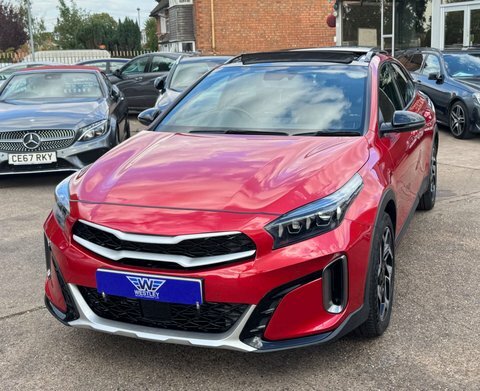 Kia Xceed 1.5 T-gdi Gt-line Red #4