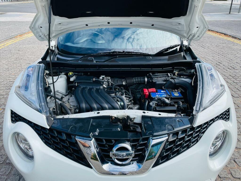 Nissan Juke 2015 Nissan Jukenbsp1.6 Tekna Xtron Euro 6 Au White #44