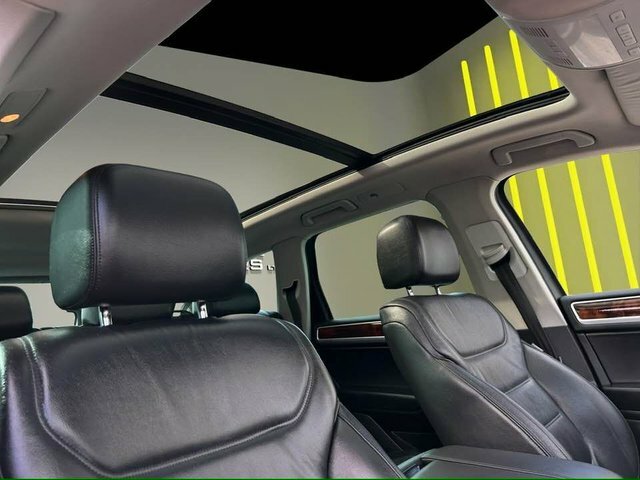 Volkswagen Touareg 3.0 V6 Tdi 245 Se Tip Grey #12
