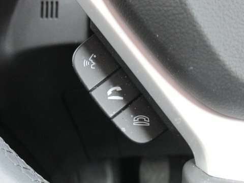 Suzuki SX4 S Cross Ultra Hev White #29