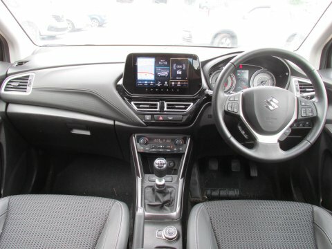 Suzuki SX4 S Cross Ultra Hev White #14