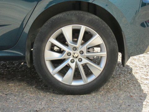 Skoda Kamiq 2020 69 1.5 #9