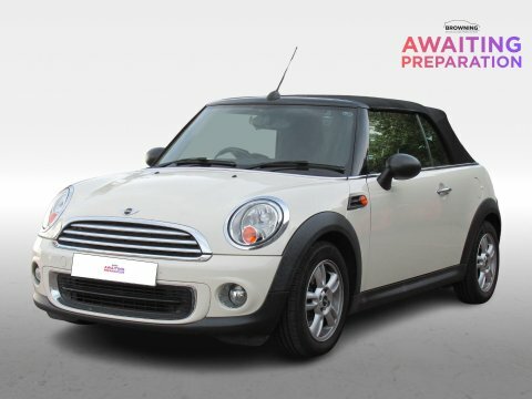 Mini Convertible One White #3