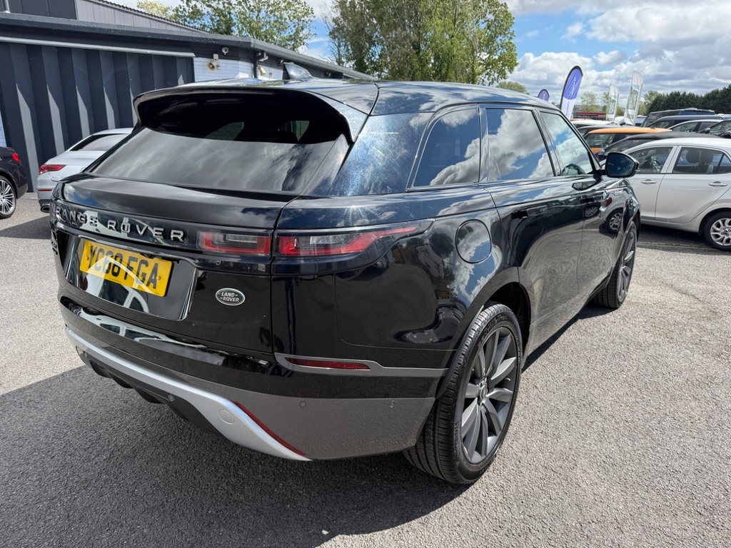 Land Rover Range Rover Velar 2.0 D180 R-dynamic Hse Black #6