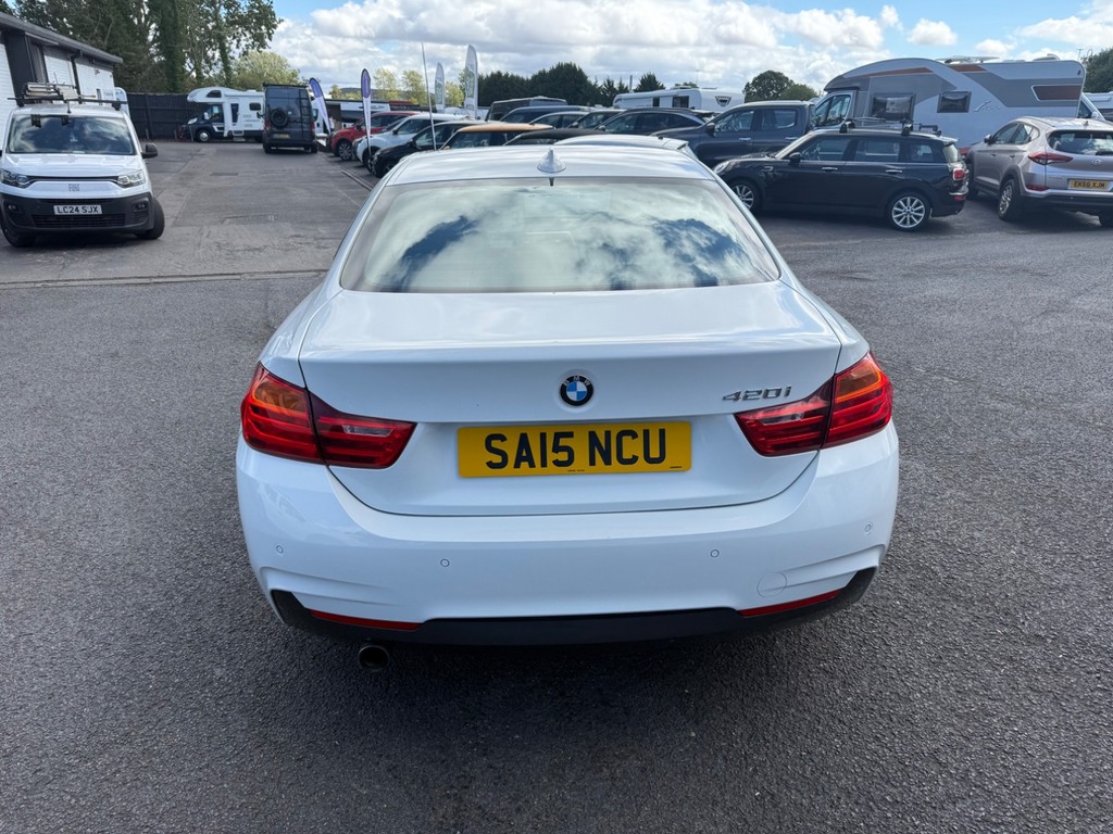 BMW 4 Series 420I M Sport Professional Media White #6