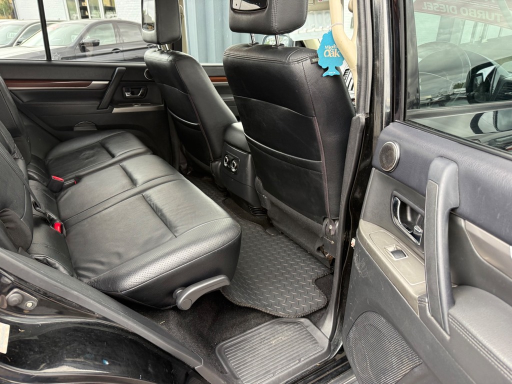 Mitsubishi Shogun 4X4 3.2 Di-dc Sg4 4Wd Euro 5 Lwb 201313 White #31