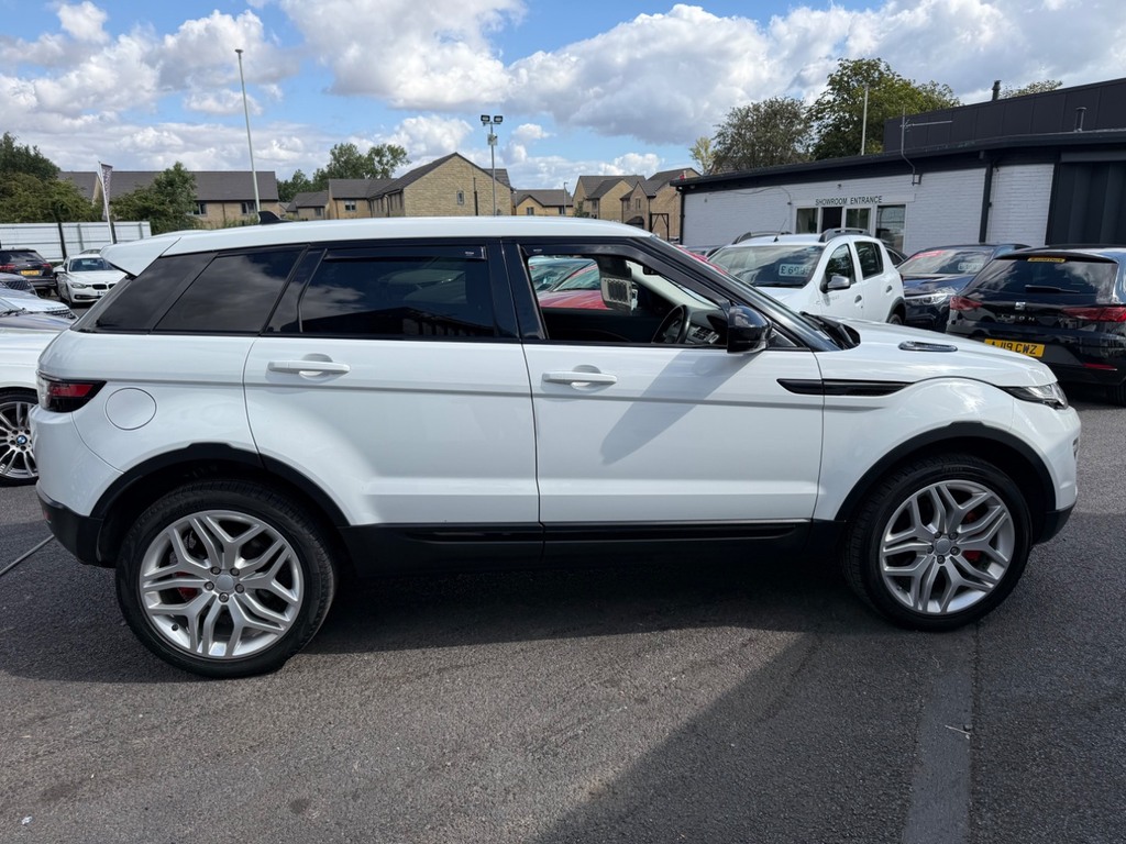 Land Rover Range Rover Evoque 2.0 Td4 Se Tech White #4