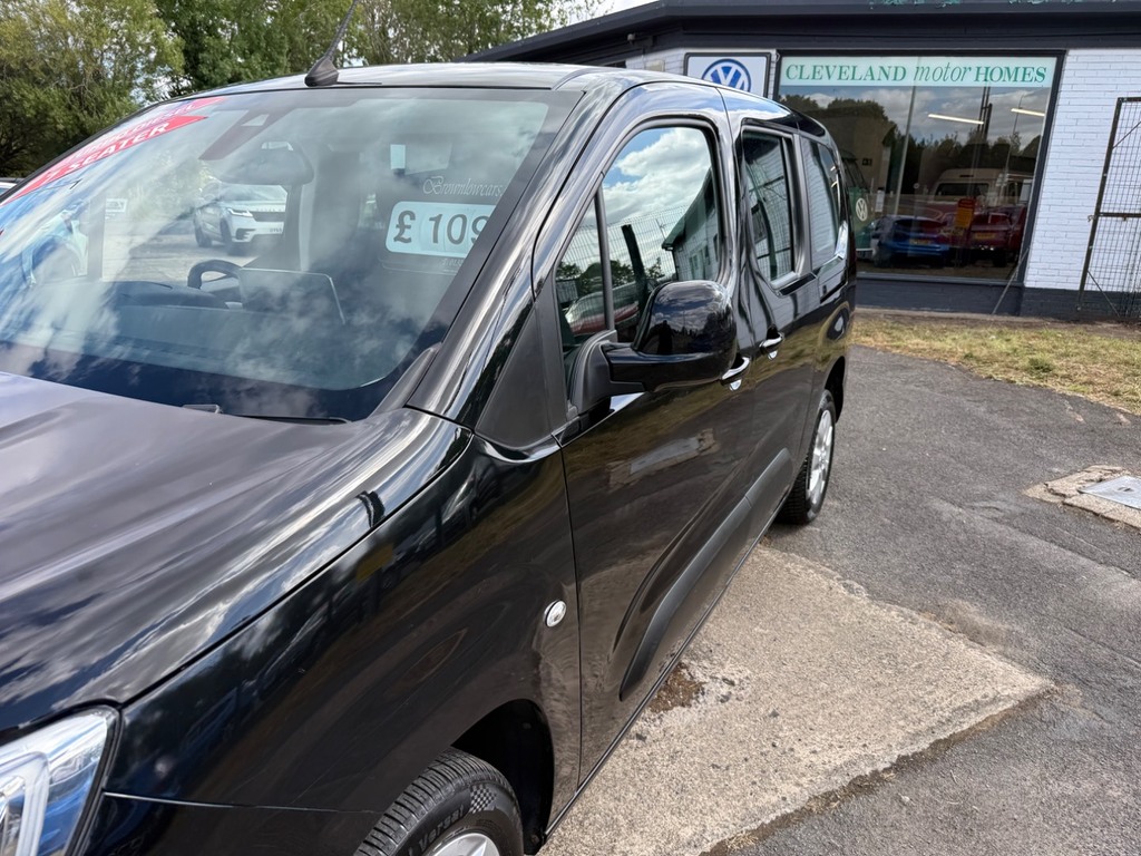 Vauxhall Combo Life 1.5 Turbo D Se XL 7 Seat Estate Black #12