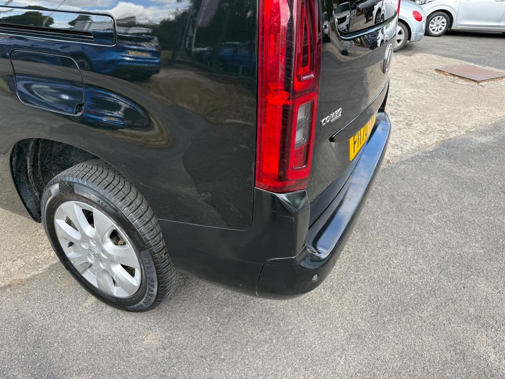 Vauxhall Combo Life 1.5 Turbo D Se XL 7 Seat Estate Black #16