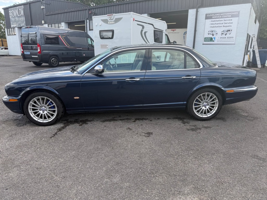 Jaguar XJ Xj6 3.0 V6 Blue #4