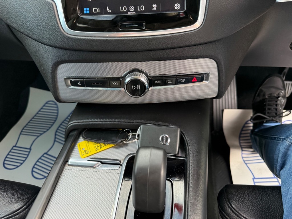 Volvo XC90 Recharge Ultimate, T8 Awd Plug-in Hybrid, Black #37